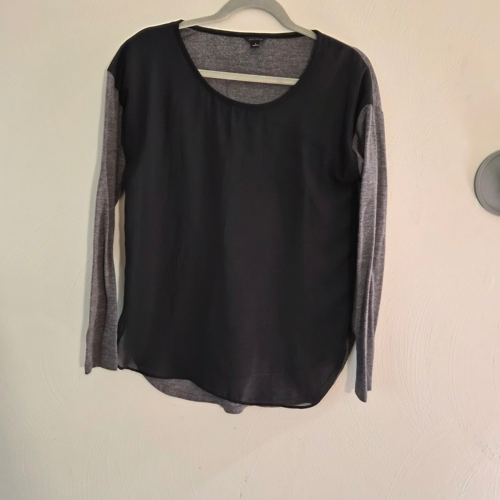 Ann Taylor Mixed Media Colorblock Top Black Grey Chiffon Quiet Luxury Sz Small